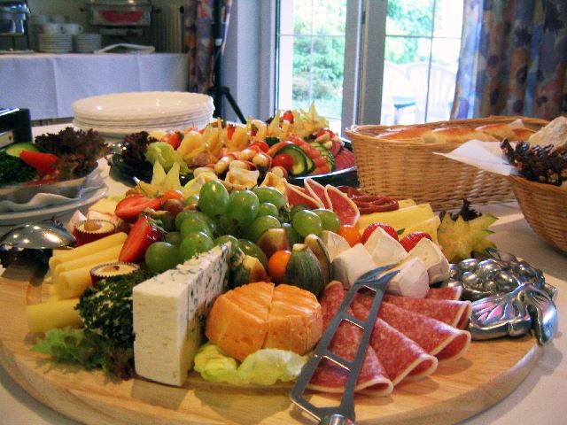 Fruits and Cheeses