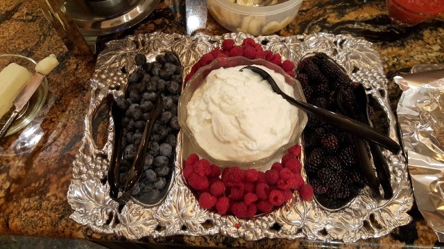 Breakfast Yogurt and Berries